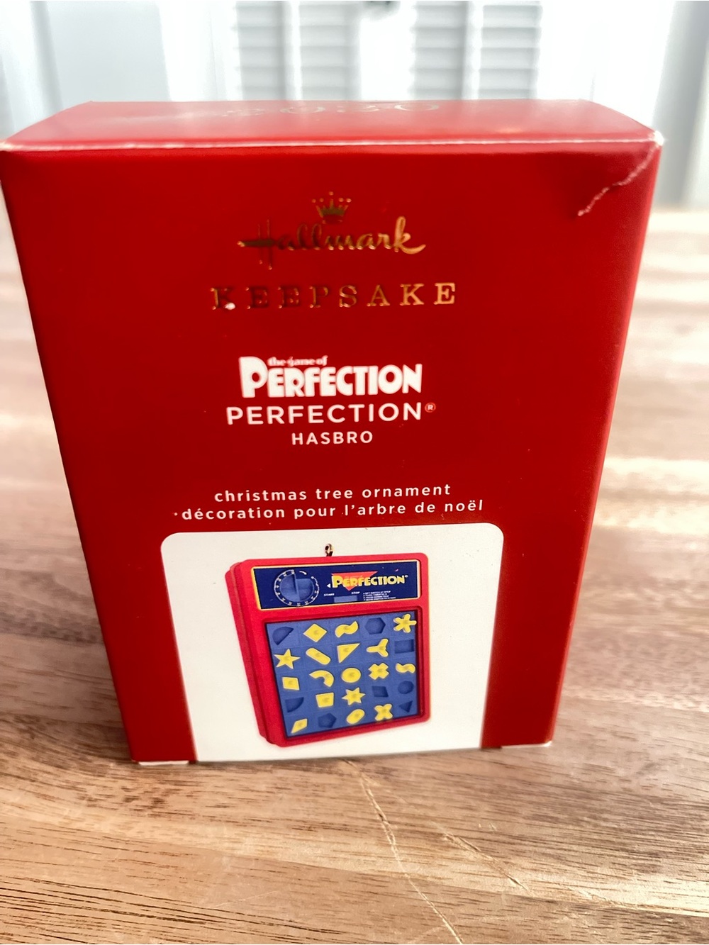 Hallmark Keepsake Perfection Game Ornament in Red, Blue, Yellow